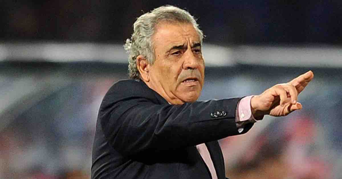 فوزي البنزرتي يُكذب أحمد أحمد: "رئيس الكاف لم يتعرض للتهديد من رئيس الترجي"