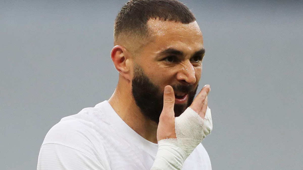 الميركاتو الصيفي 2021 | هل يكون بنزيمة كلمة السر في انتقال مبابي إلى مدريد؟