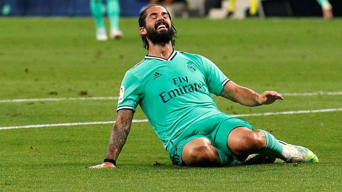 ريال مدريد يخطط لإبرام صفقة تبادلية مع اشبيلية.. كوندي مقابل إيسكو!