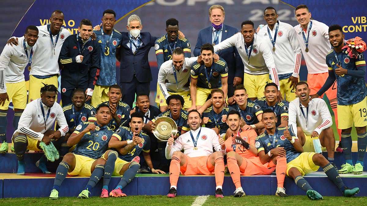 شاهد فيديو اهداف مباراة كولومبيا وبيرو في كوبا أمريكا 2021.. الكافيتيروس يخطف البرونز