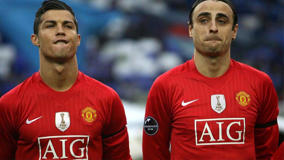 برباتوف يخفف توتر مهاجمي مانشستر يونايتد بعد عودة رونالدو
