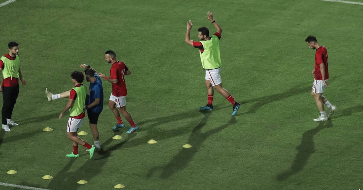 ما حقيقة الغاء مران الاهلي بسبب هتافات أعضاء النادي ضد اللاعبين؟